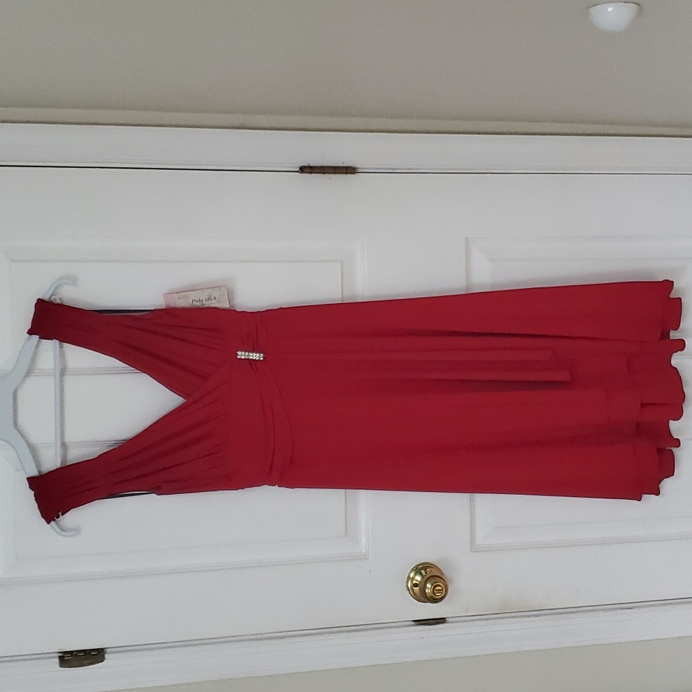 Evening Dress; Color: Red; Brand: Poly USA